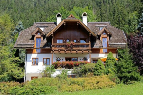 Отель Landhaus Sonneck  Вайссензее